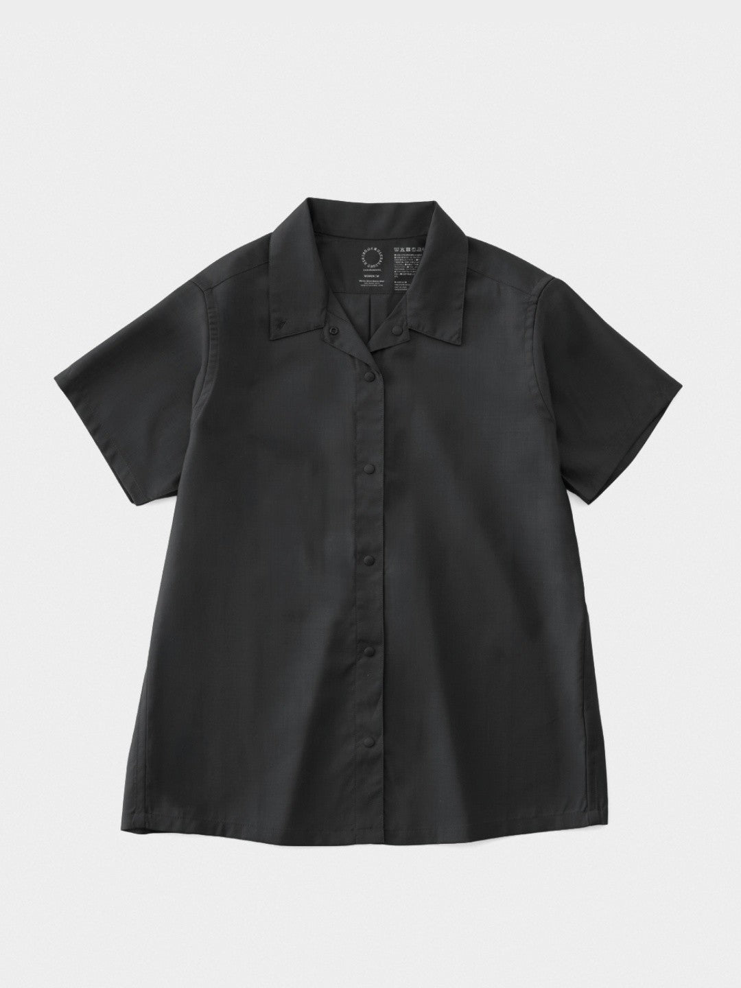 【山と道】Merino Short Sleeve Shirt：Women M Women's Merino Short Sleeve Shirt #Charcoal｜山と道 – moderate