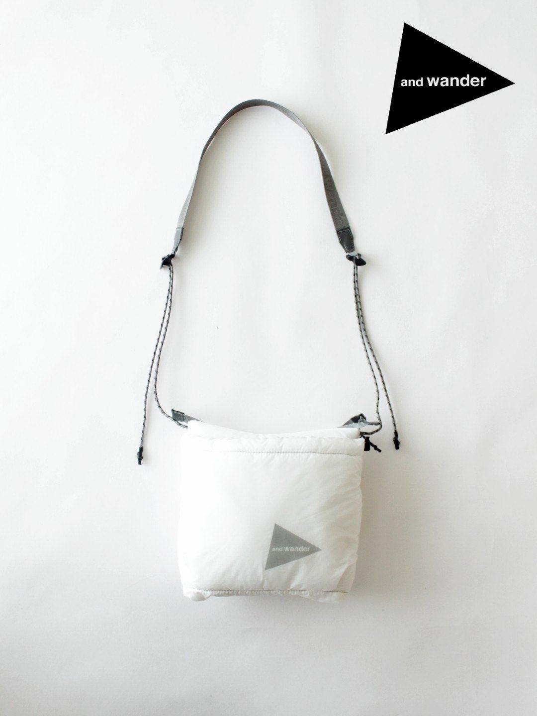 puffer mini ripstop sacoche #white [6285123]｜and wander