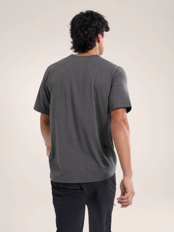 Cormac Logo SS M #Black Heather [X00000972601]｜ARC'TERYX