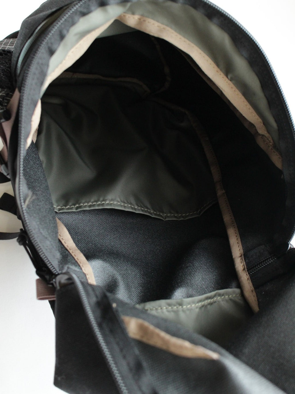 Beetle #Black｜RawLow Mountain Works