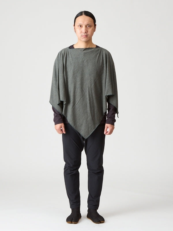 ズキン・デ・ポンチョ #ケシズミイロ [041060]｜AXESQUIN