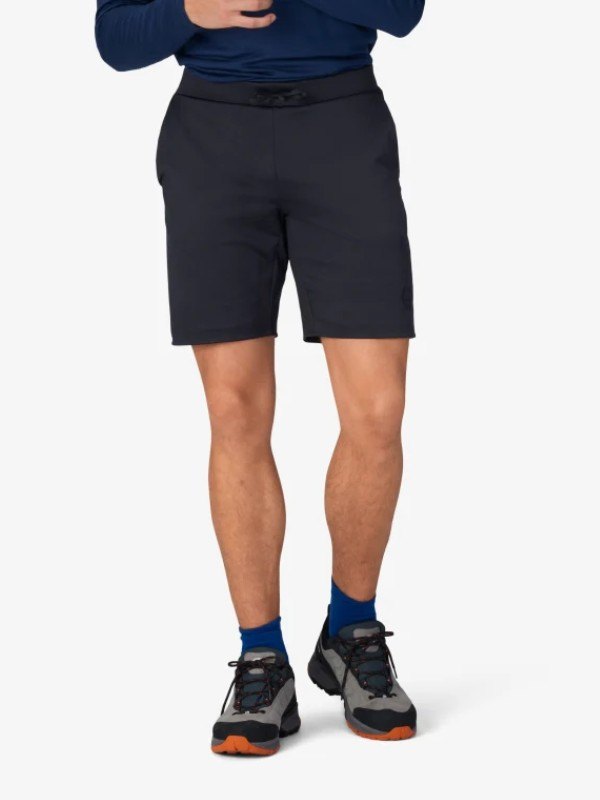 falketind warm2 stretch Shorts (M) #Caviar [1813-24]｜Norrona