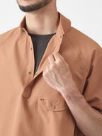 シアサッカーの半袖プルオーバーシャツ #レンガイロ [21117]｜AXESQUIN