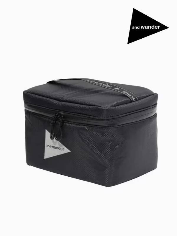 sil soft cooler small #022/charcoal [4977277]｜and wander