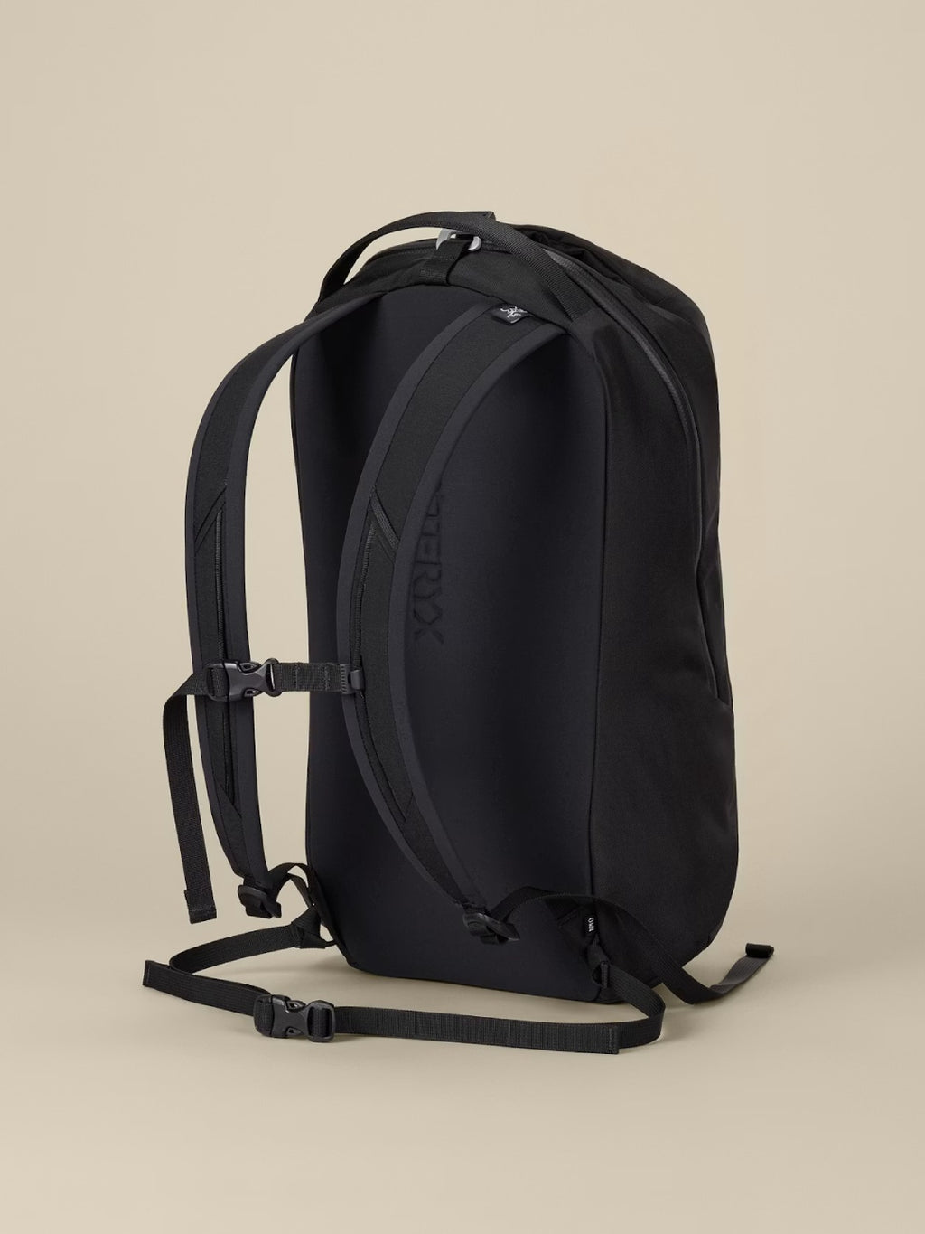 Verro 20 Backpack #Black [X00001126302]｜ARC'TERYX
