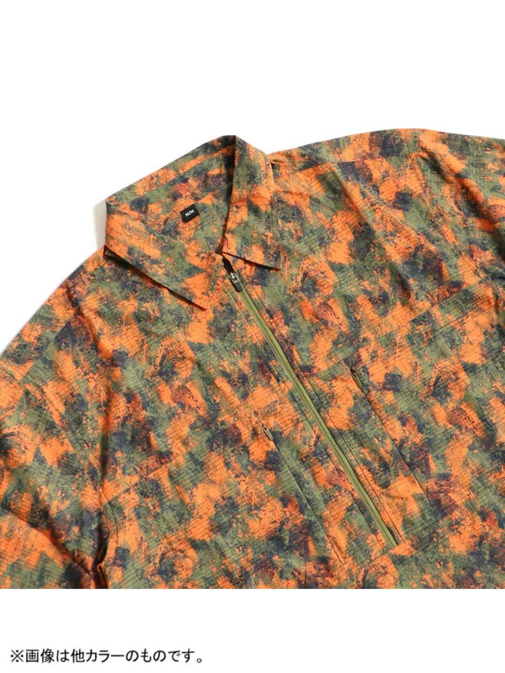 TRIPLE CROWN ZIP DOWN SHORT SLEEVE #ABSTRACT BLACK TOPO [TC’BD-USS]｜Jolly Gear