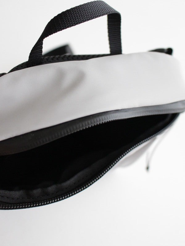 Beans sac #Light gray / White [layer]｜holo