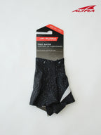 TRAIL GAITER #BLACK/SILVER/GREY [AL16301R76P1S]｜ALTRA