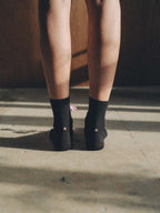 Hakusanfuuro baselyer socks #Black｜高山植物図鑑