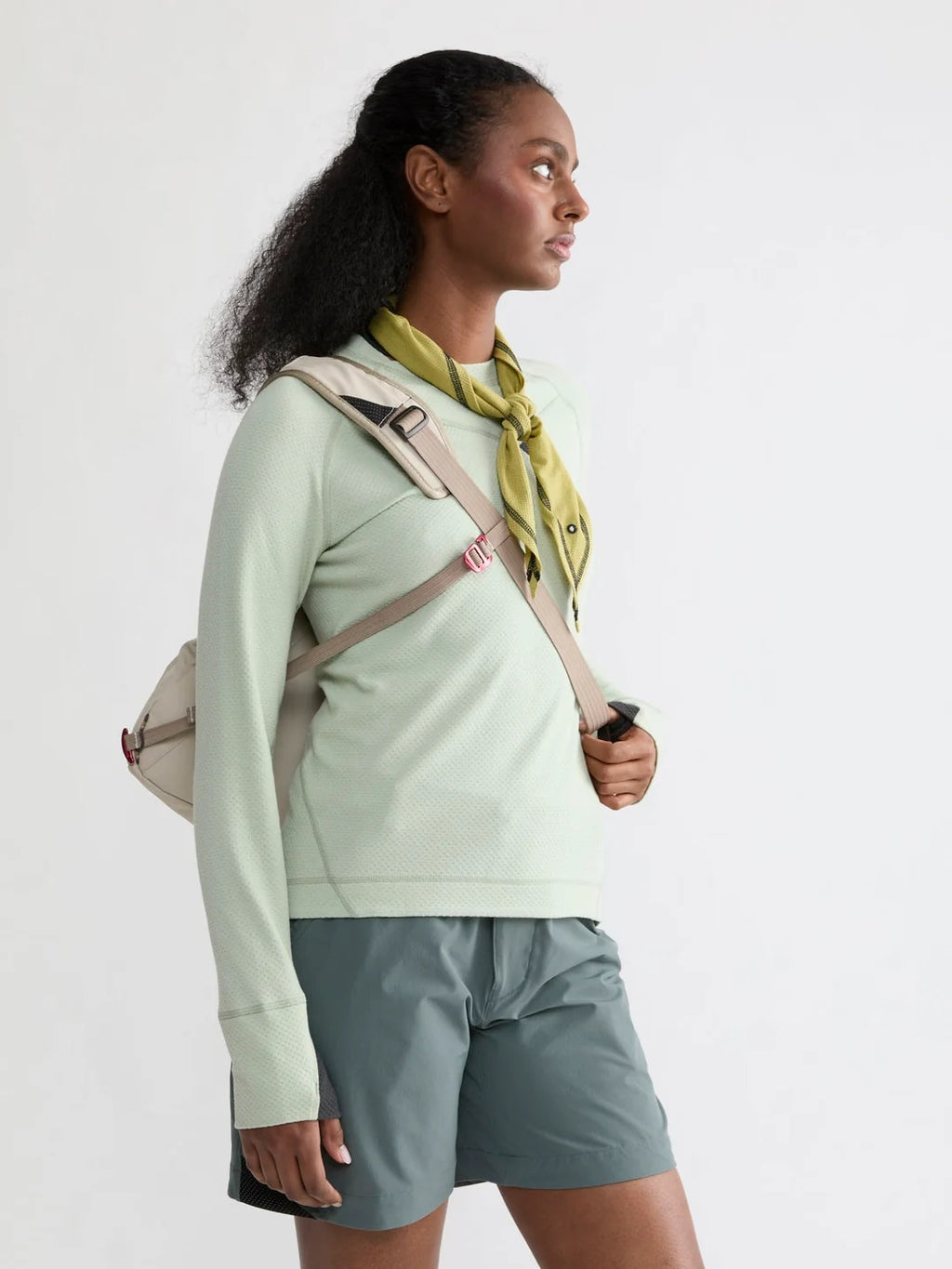 Gaut Messenger Bag 8L #Silver Creme [40460U21]｜Klattermusen