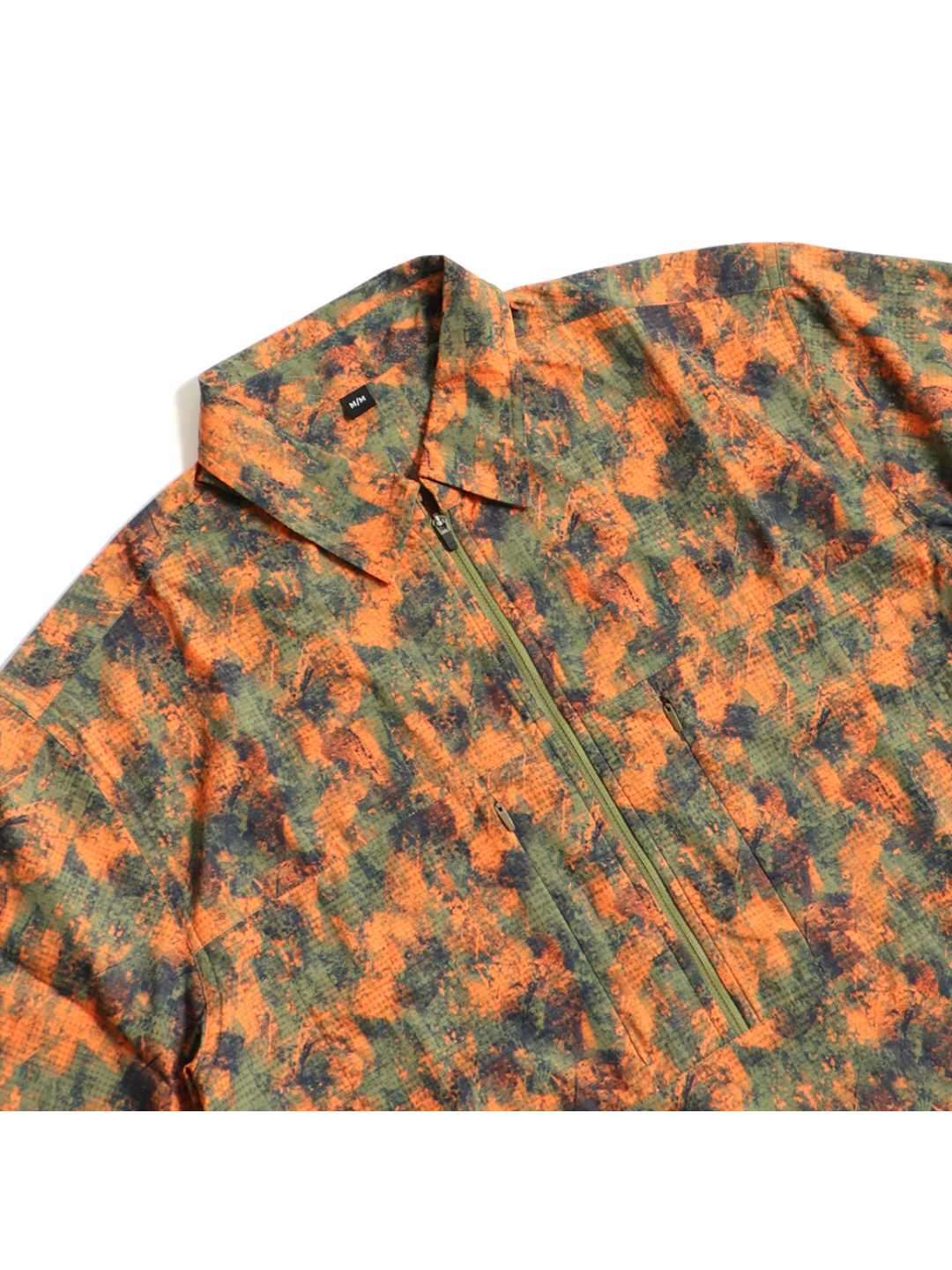 TRIPLE CROWN ZIP DOWN SHORT SLEEVE #ABSTRACT ORANGE CAMO [TC’BD-USS]｜Jolly Gear