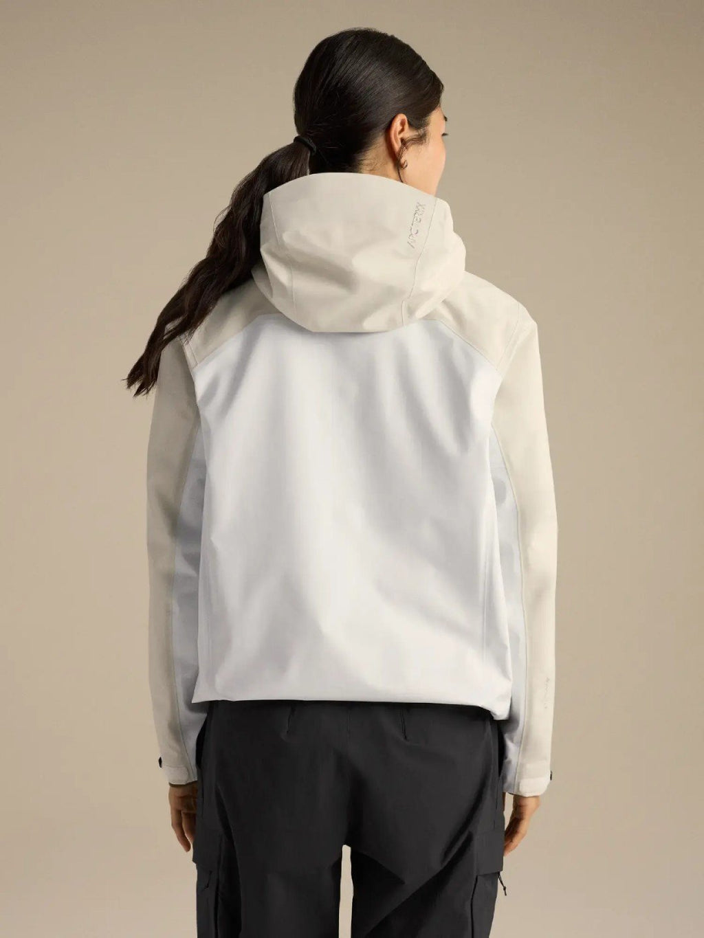 【Women】Women's Beta Jacket W #Sea Salt / Arctic Silk [X000010869、X000010958]｜ARC'TERYX