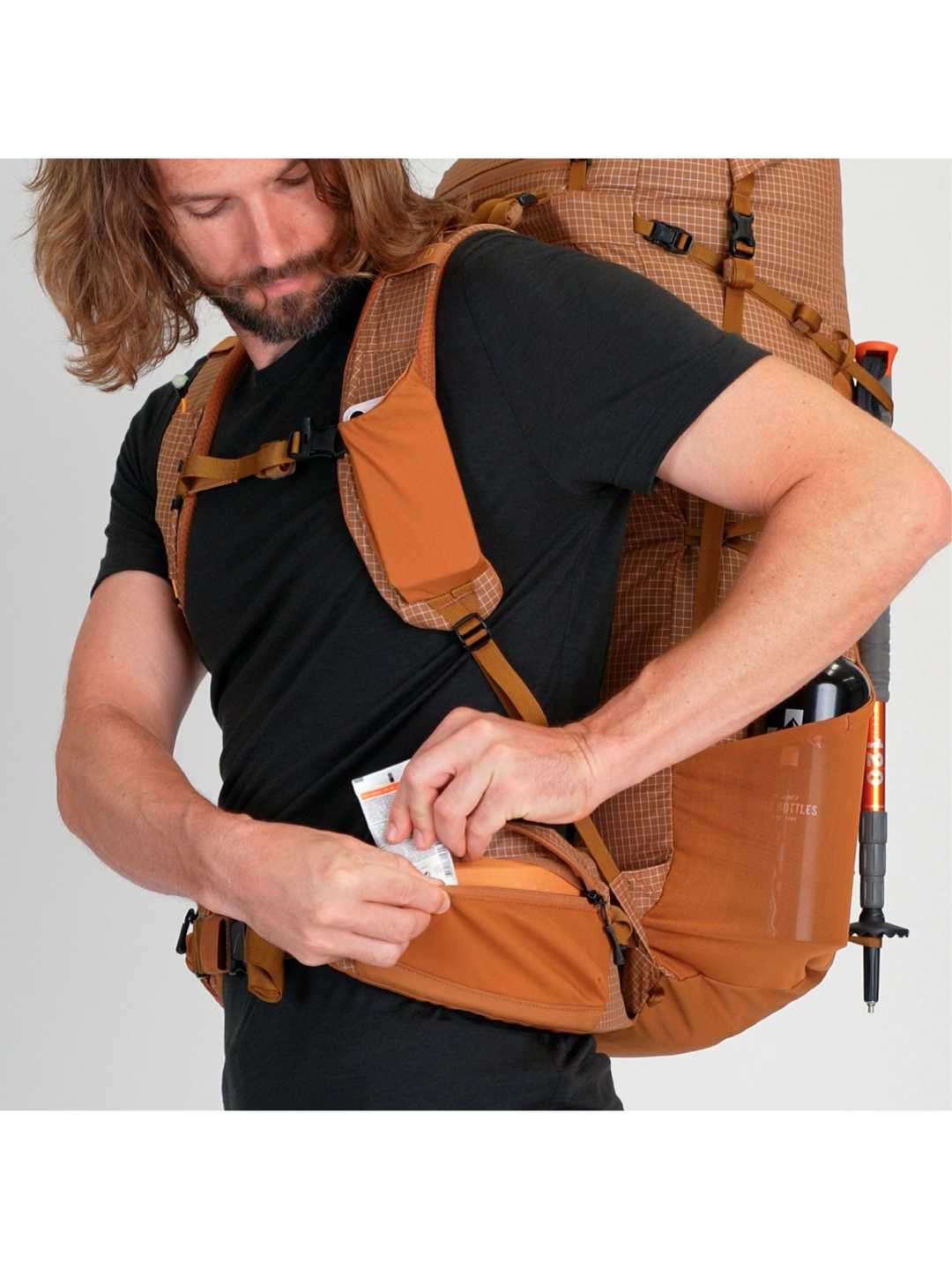 Lightning 40 S/M #アンブラ [396551]｜EXPED