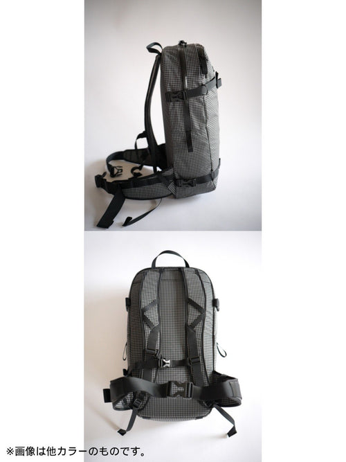 BUM PACK #Black Out｜LOWGEAR