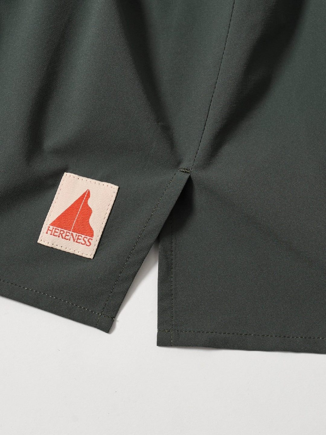 Dry Touch Shorts #Green｜HERENESS – moderate