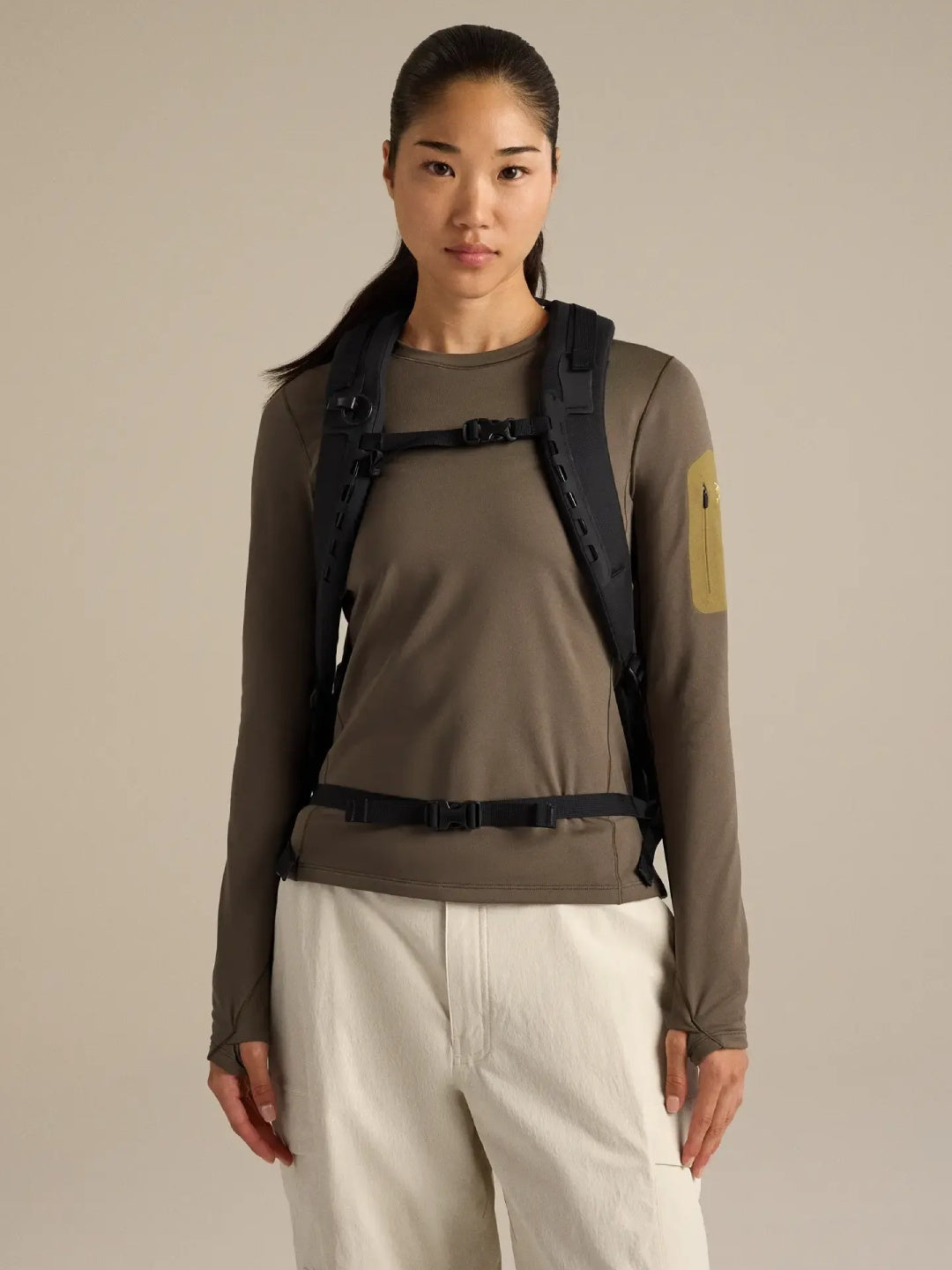 Arro 22 Backpack #Black [X00001070601]｜ARC'TERYX