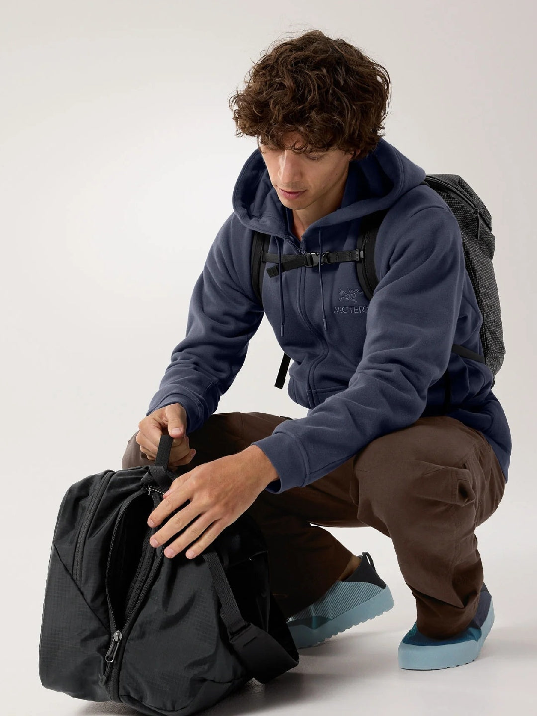 Emblem Fleece Full-Zip Hoody M #Black Sapphire [X00000992901]｜ARC'TERYX