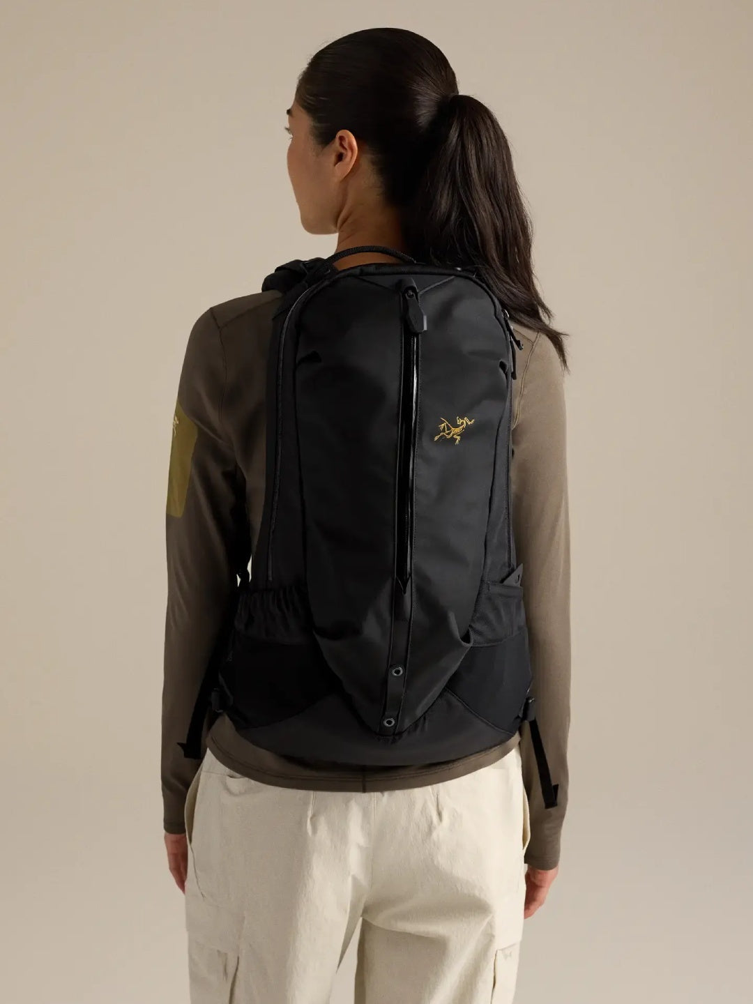 Arro 22 Backpack #Black [X00001070601]｜ARC'TERYX