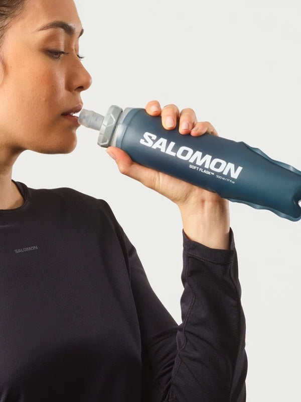 SOFT FLASK 500ml/17oz ULTRA 42 #Slate Grey [LC2337800]｜SALOMON