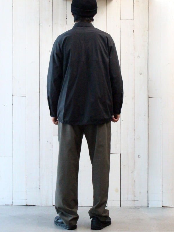 [Men/178cm/66kg]：Black/XLサイズ着用