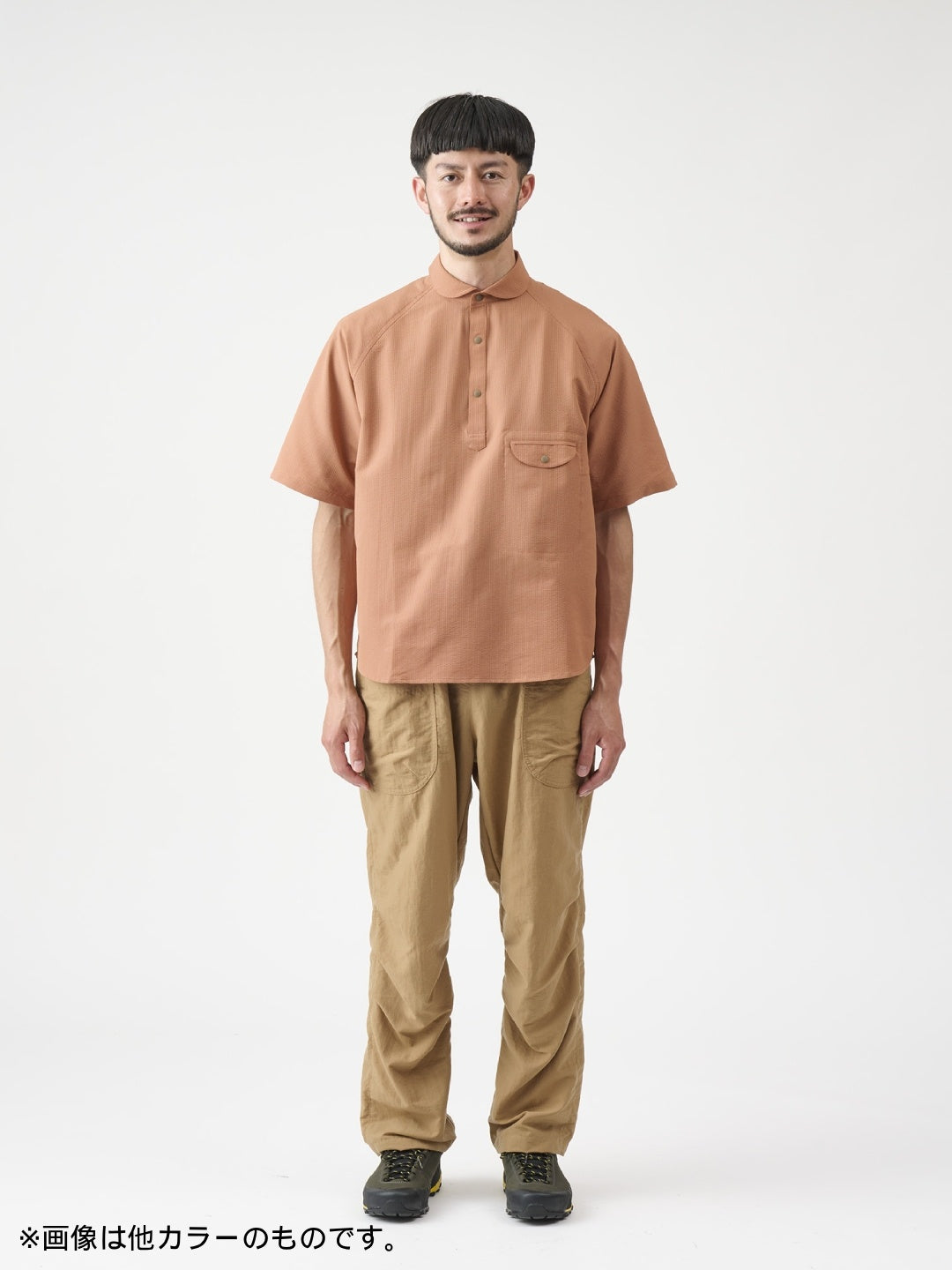 シアサッカーの半袖プルオーバーシャツ #カチイロ [21117]｜AXESQUIN