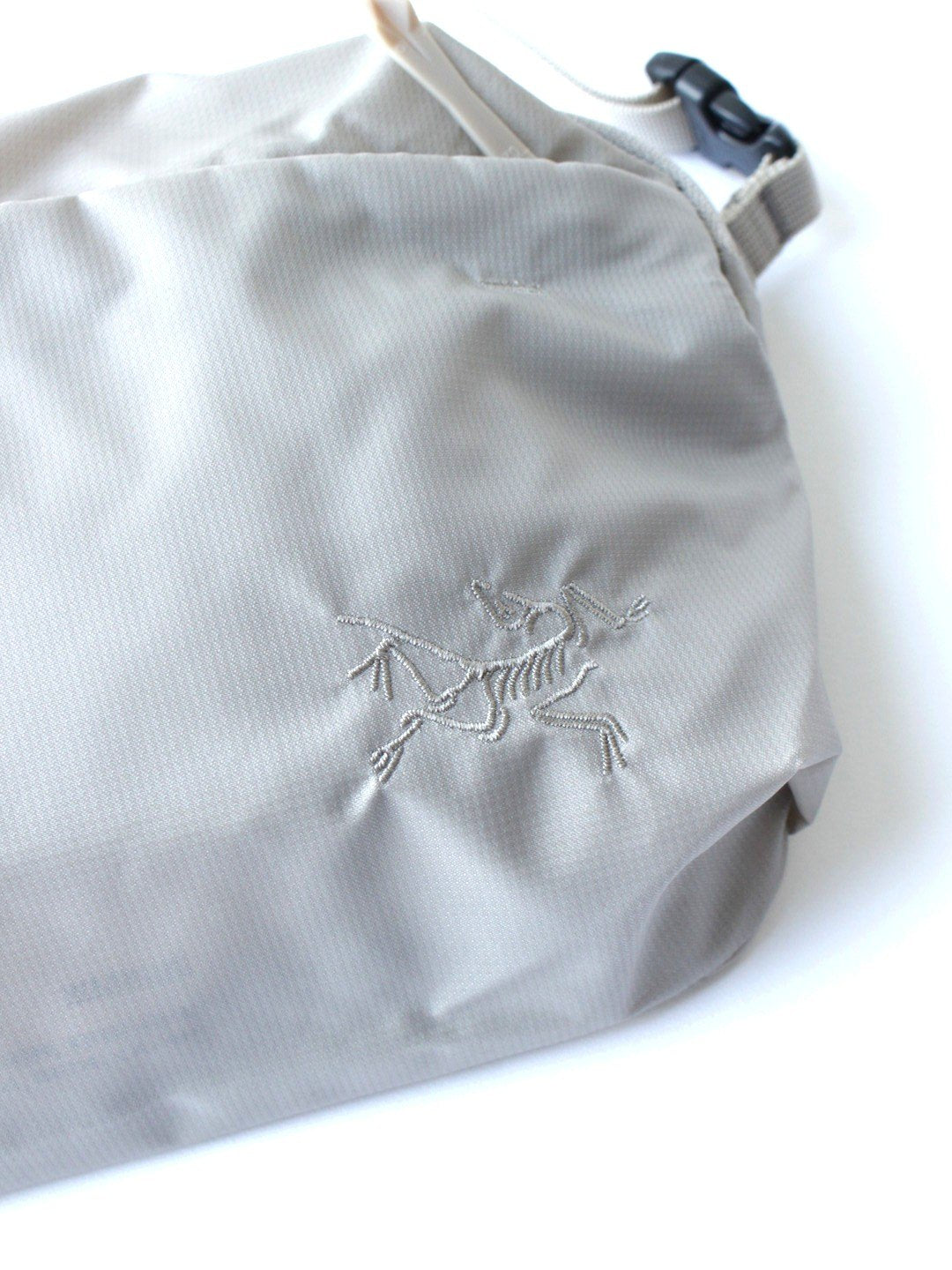 Heliad Crossbody #Rune [X00000982805]｜ARC'TERYX