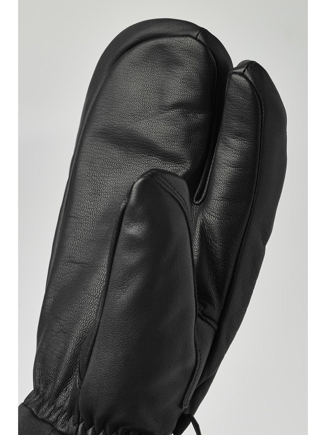 Topo 3-Finger #Black [33872]｜HESTRA – moderate