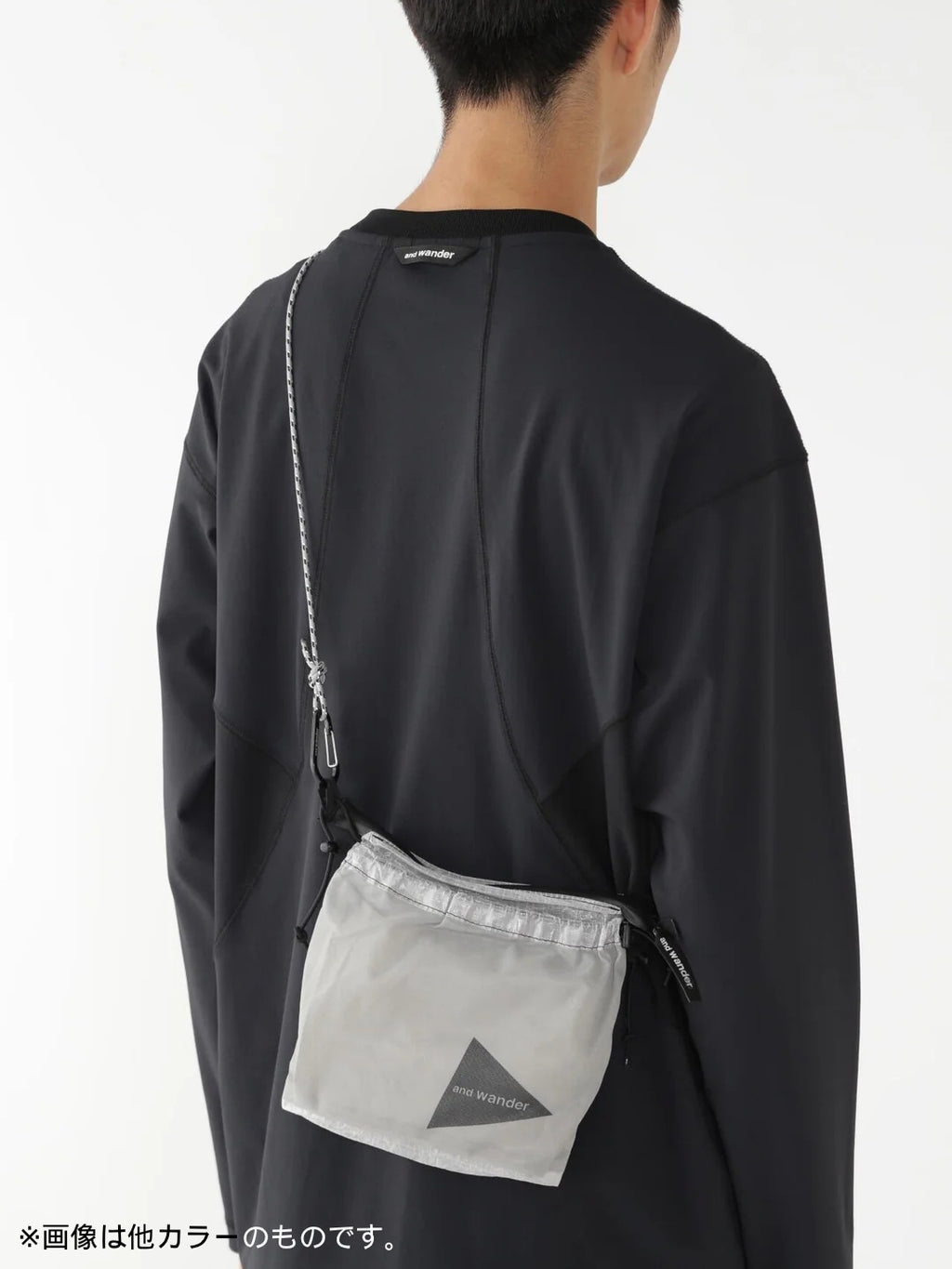 UL sacoche with DyneemaR #charcoal/022 [5975209]｜and wander