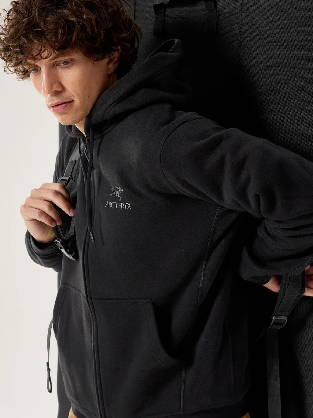 Emblem Fleece Full-Zip Hoody M #Black [X00000992903]｜ARC'TERYX