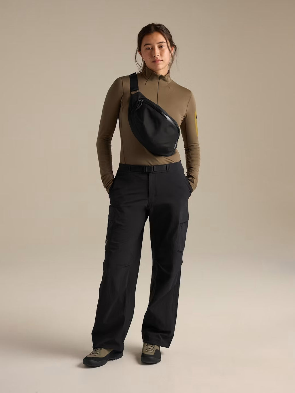 Axios 4 Crossbody #Black [X00001070902]｜ARC'TERYX
