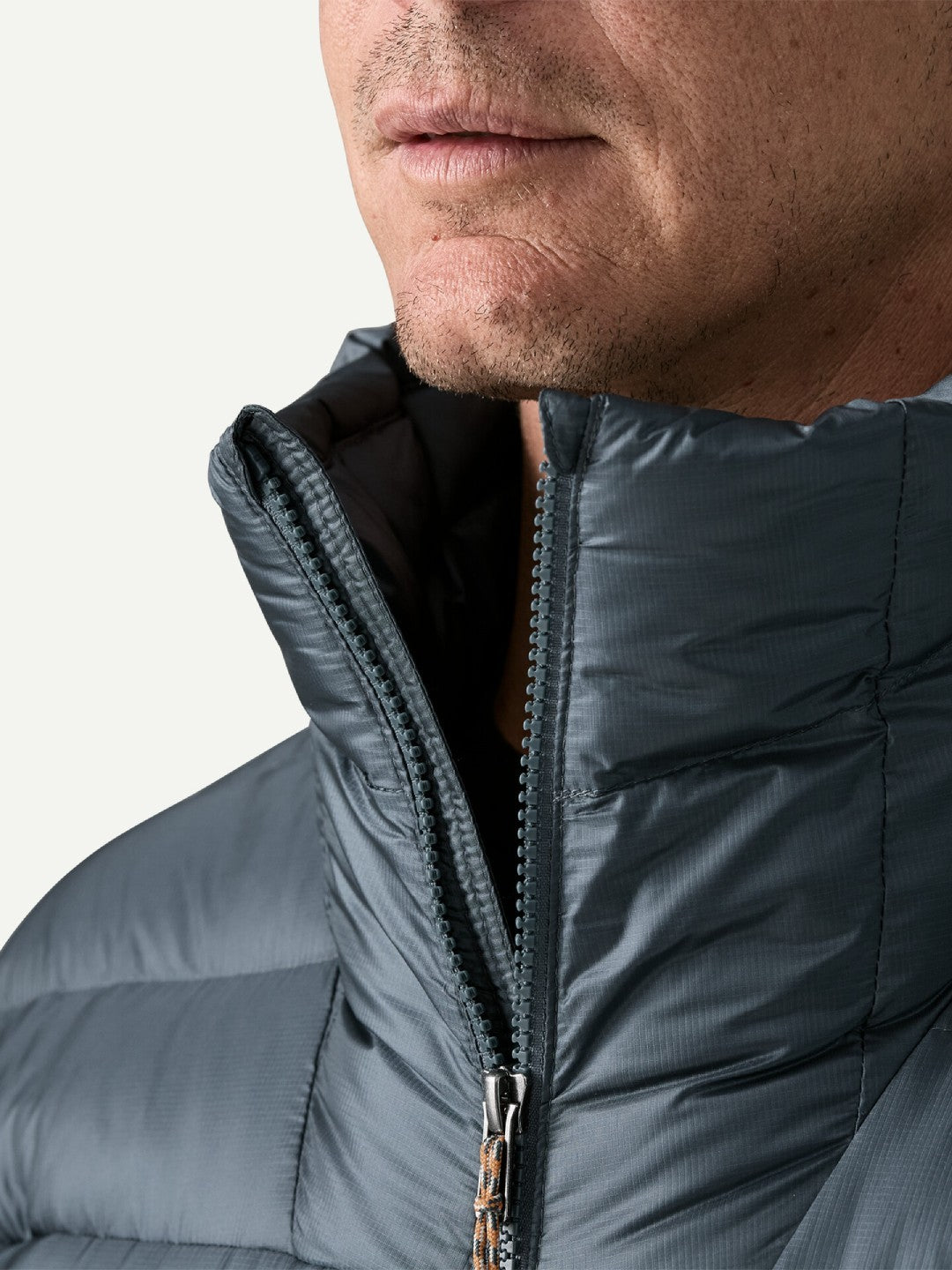 【Men】Men's Fitz Roy Down Jacket #SMTB [84587]｜patagonia