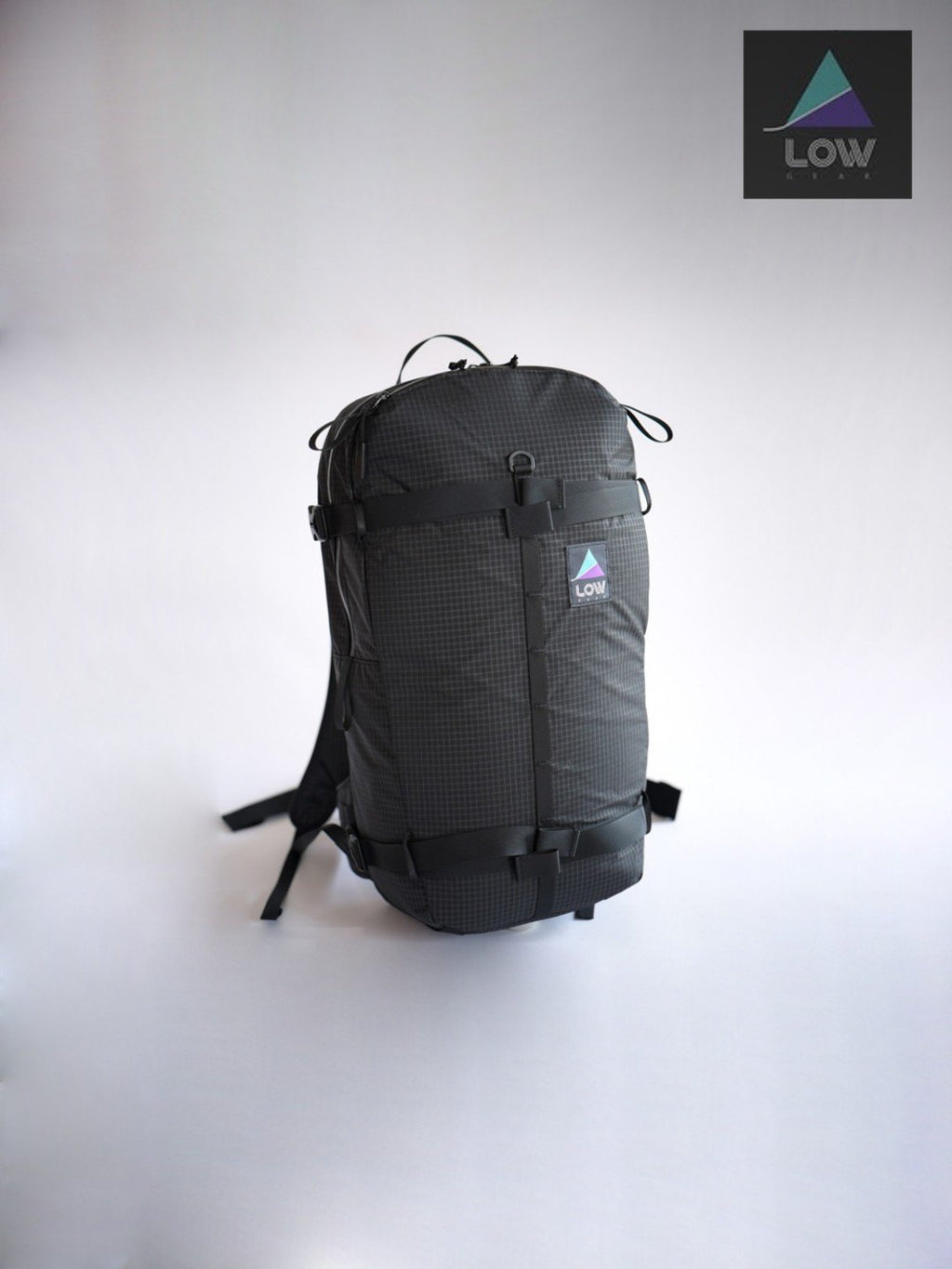 BUM PACK #Black Out｜LOWGEAR