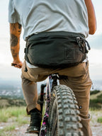 MOUNTAIN HIP PACK 3.5L #Solution Dyed Black [MHP3.5]｜EVERGOODS