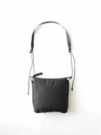 puffer mini ripstop sacoche #Black [6285123]｜and wander