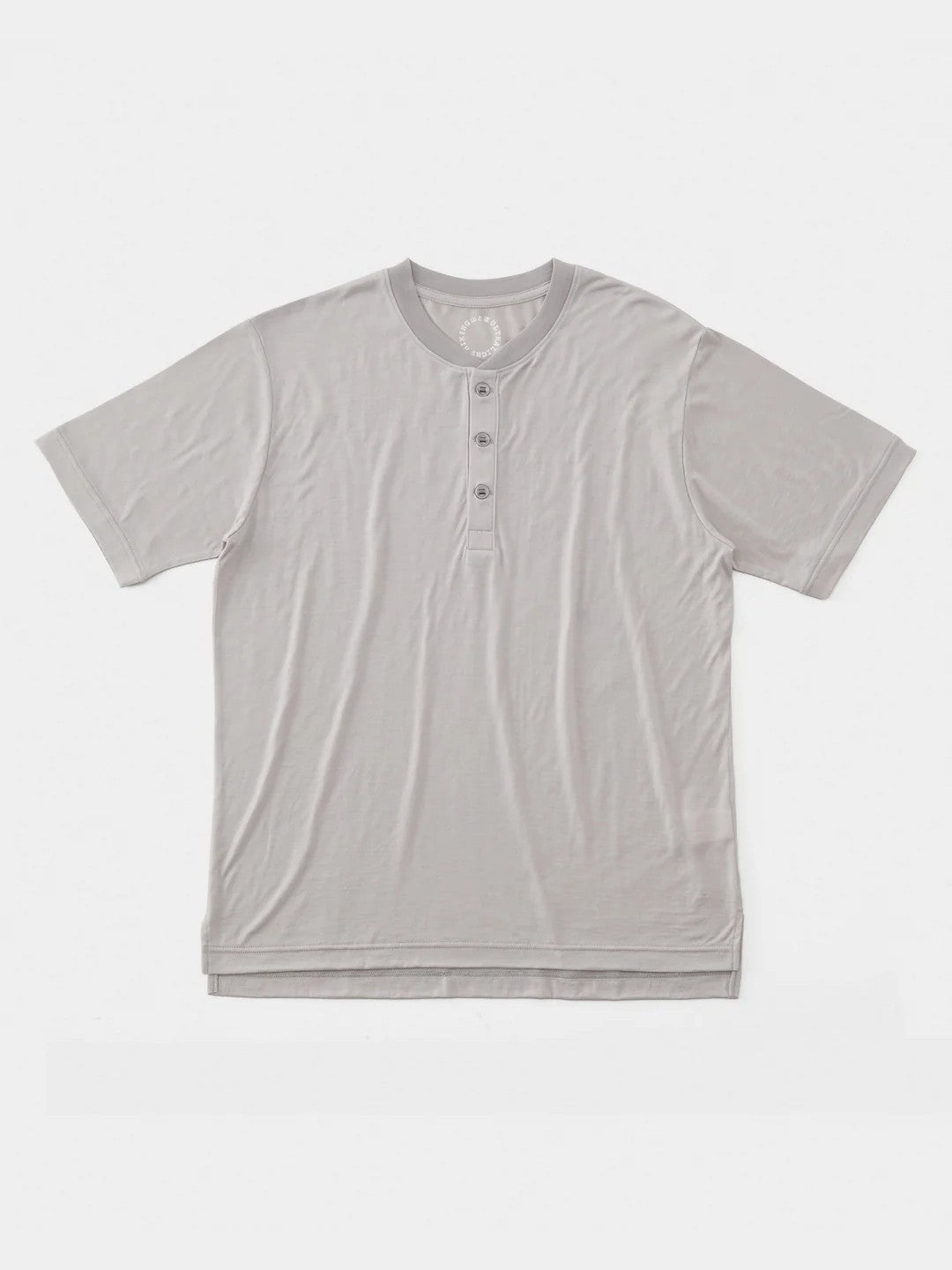 100% Light Merino Henley #Silver Cloud｜山と道
