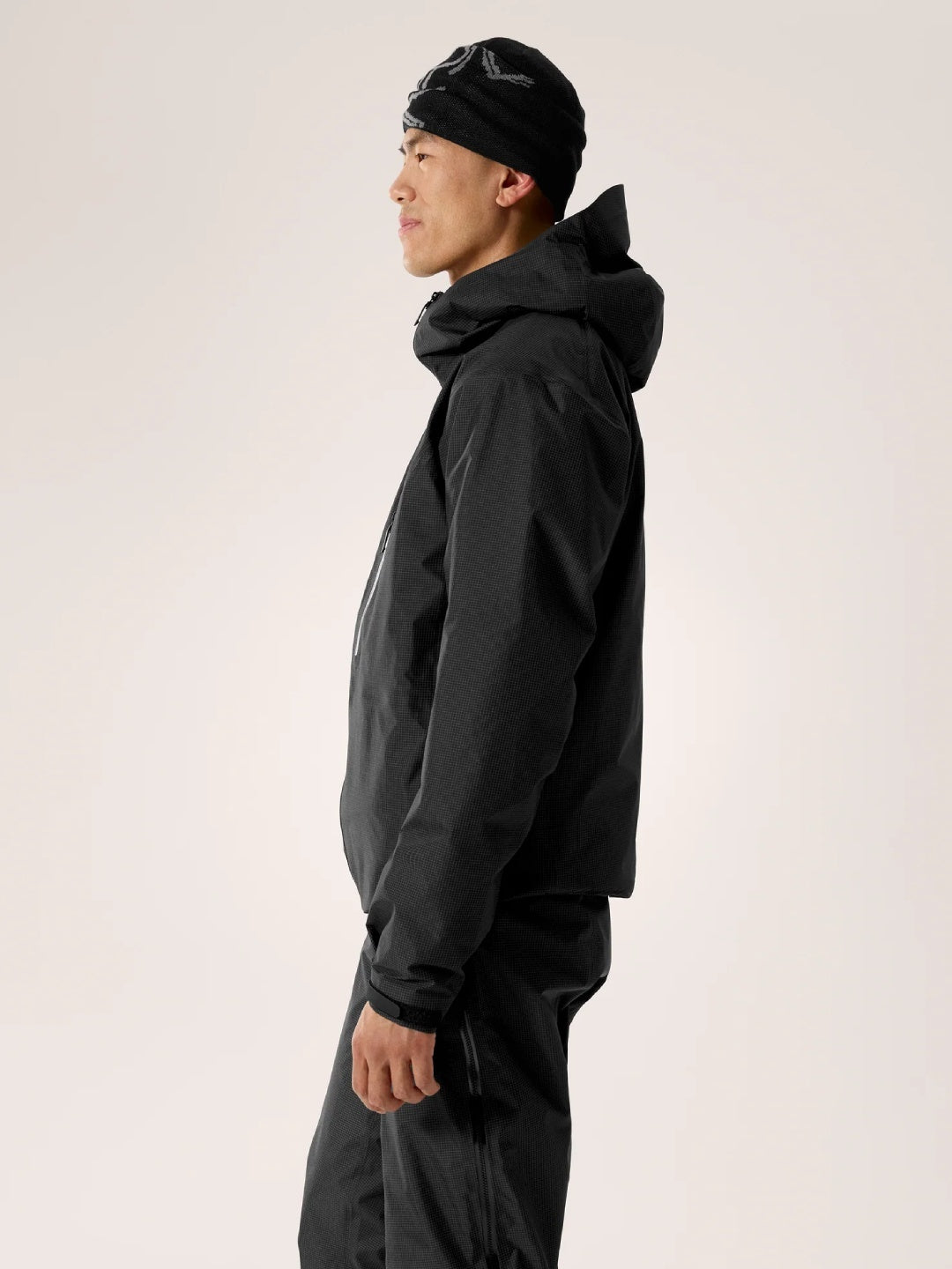 ARC’TERYX ALPHA SL JACKET Sサイズ 難あり Alpha SL Jacket #Black [X00001028701]｜ARC'TERYX – moderate
