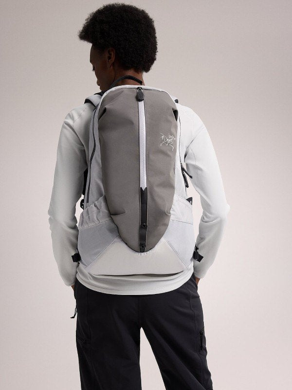 Arro 22 Backpack #Atmos [X00000747305]｜ARC'TERYX