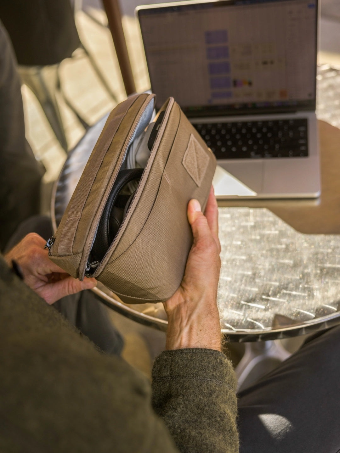 CIVIC ACCESS POUCH 2L #Fossil Brown [CAP2]｜EVERGOODS