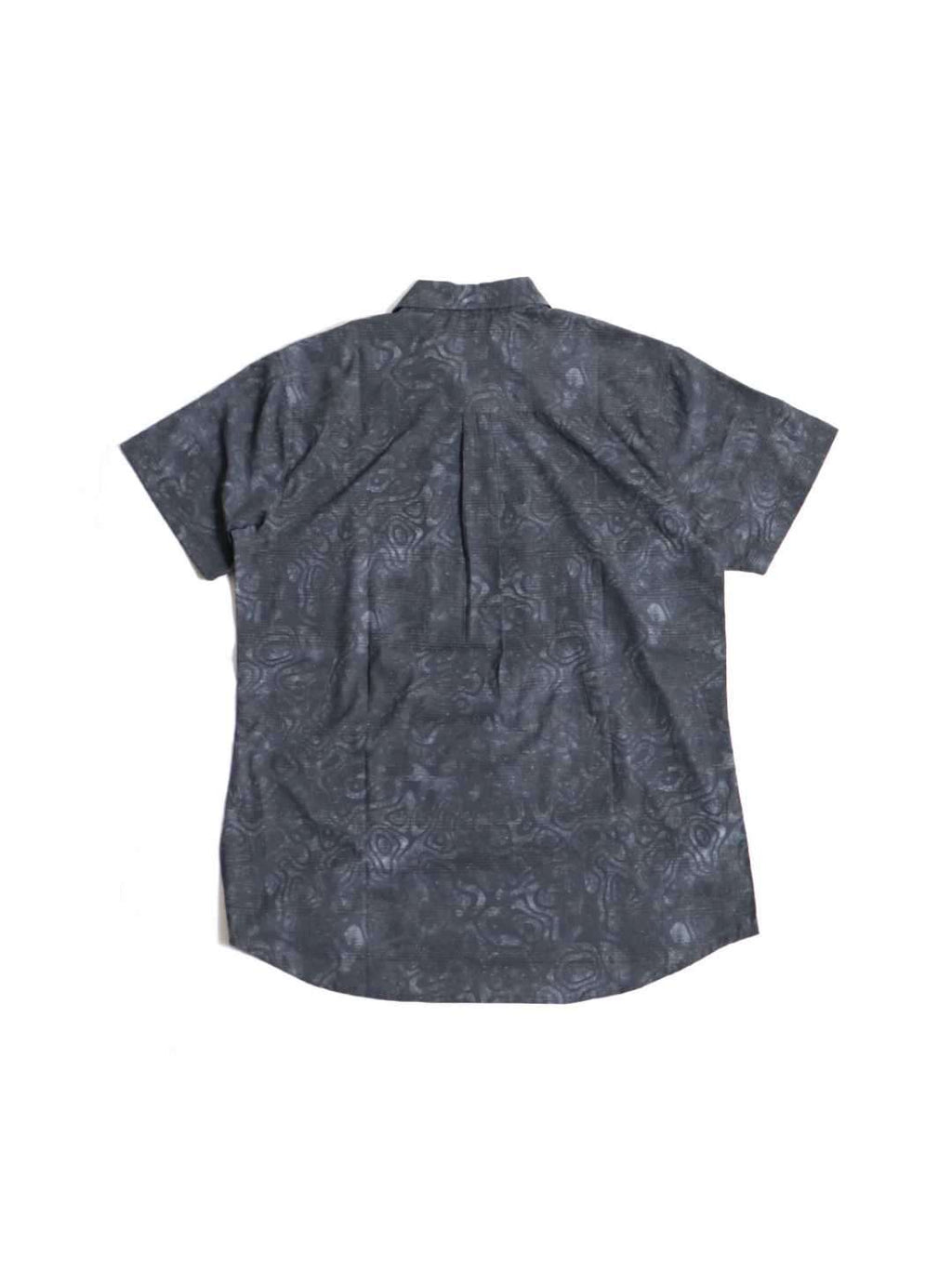 TRIPLE CROWN ZIP DOWN SHORT SLEEVE #ABSTRACT BLACK TOPO [TC’BD-USS]｜Jolly Gear
