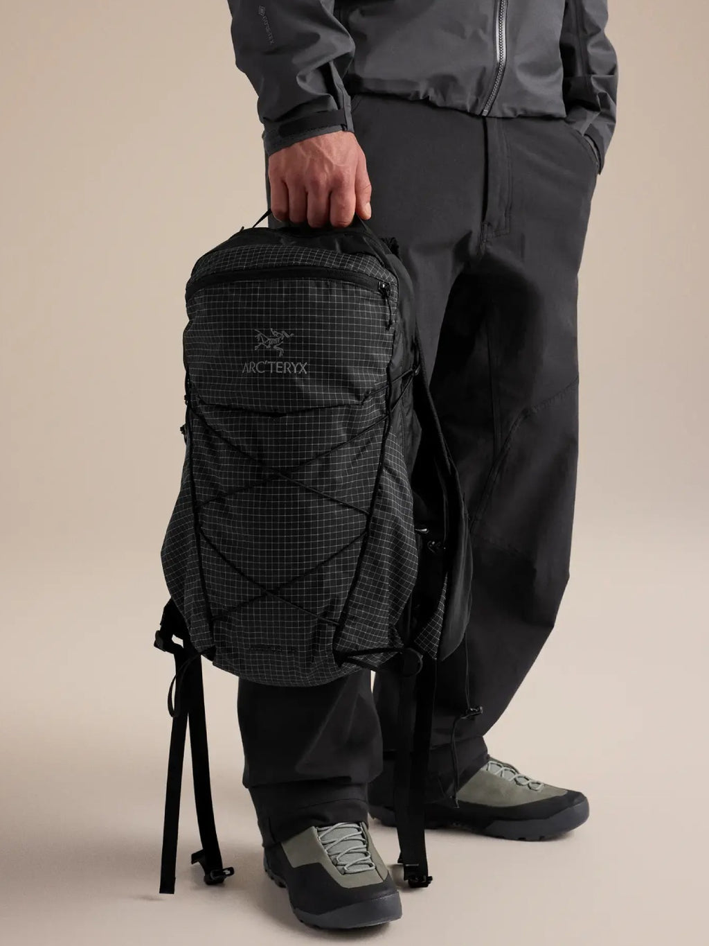 Aerios 18 Backpack #Black [X00001070401]｜ARC'TERYX