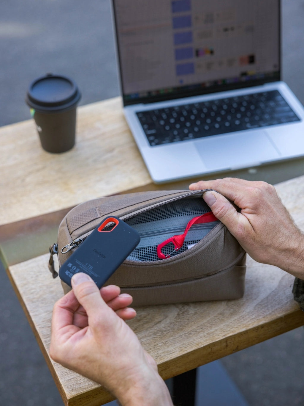 CIVIC ACCESS POUCH 2L #Fossil Brown [CAP2]｜EVERGOODS