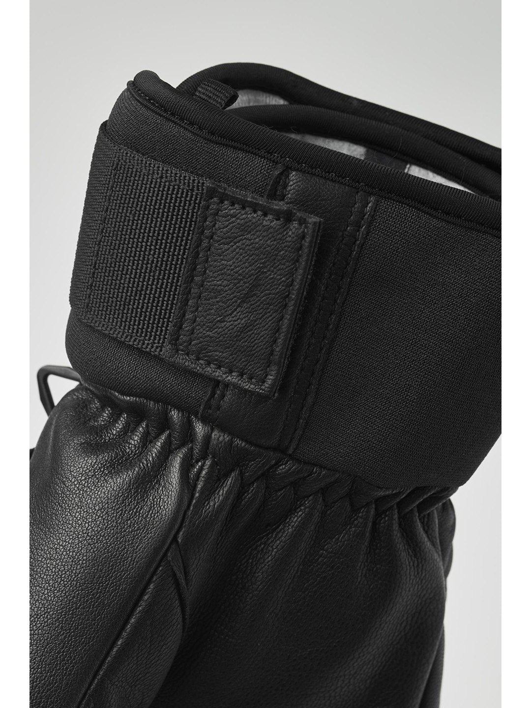 Topo 3-Finger #Black [33872]｜HESTRA