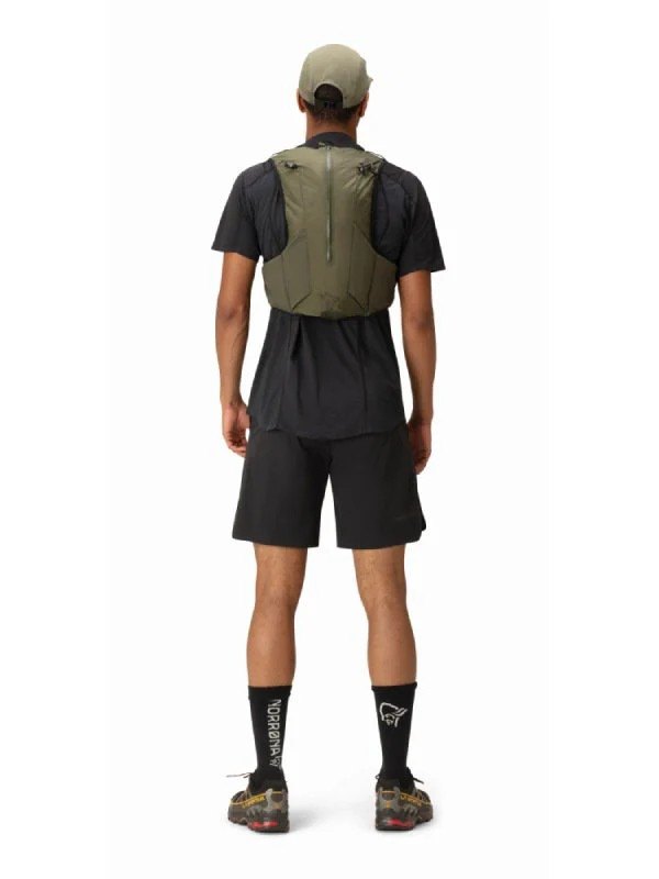 senja econyl70 7L Pack #Olive Night [5801-23]｜Norrona