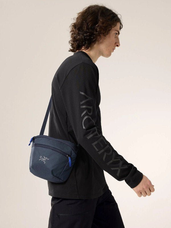 Mantis 2 Waist Pack #Black Sapphire/Vitality [X00000897309]｜ARC'TERYX