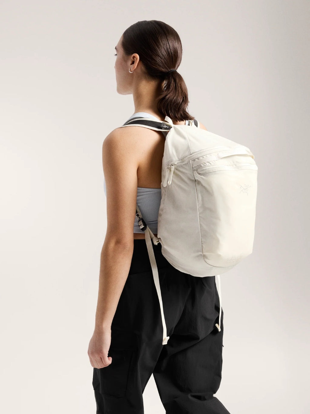 Heliad 15 Backpack #Sea Salt [X00001040306]｜ARC'TERYX
