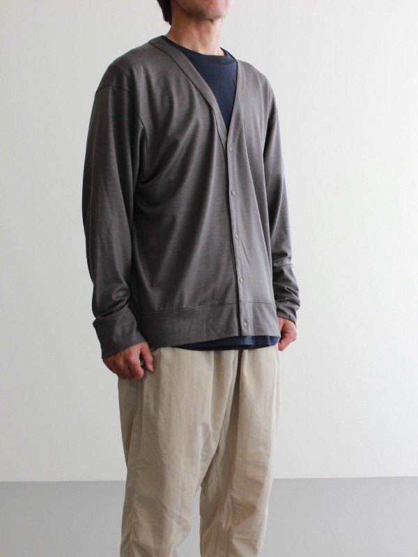 [Men/179cm/66kg]：XLサイズ着用