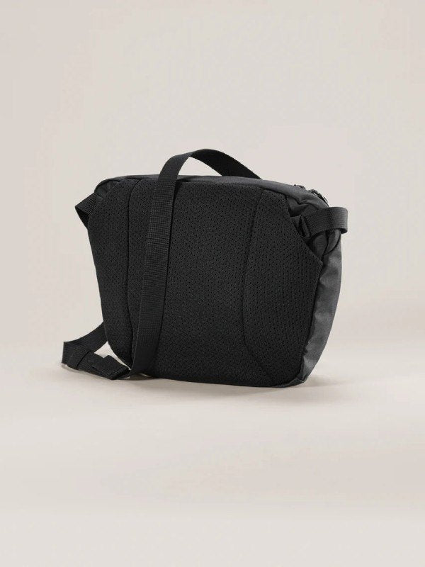 Mantis 2 Waist Pack #24K Black [X00000897333]｜ARC'TERYX