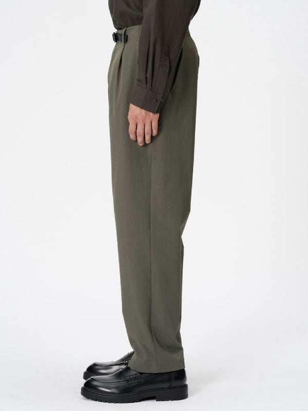 One Tuck Tapered Stretch Pants #DV [GL75177]｜GOLDWIN