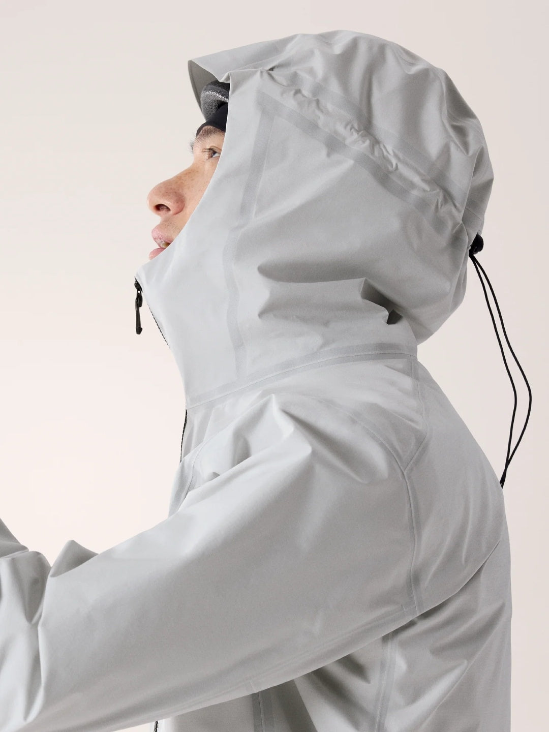 Alpha SL Jacket #Arctic Silk / Black [X00001028702]｜ARC'TERYX