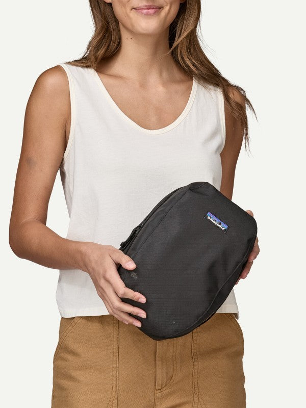 返品用 Black Hole Cube 6L #BOB [49367]｜patagonia – moderate